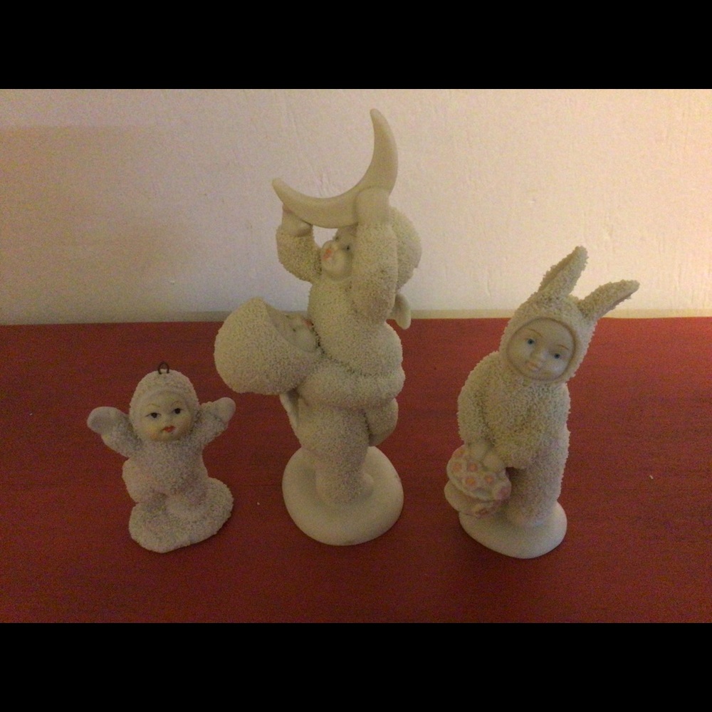 3 Snow babies